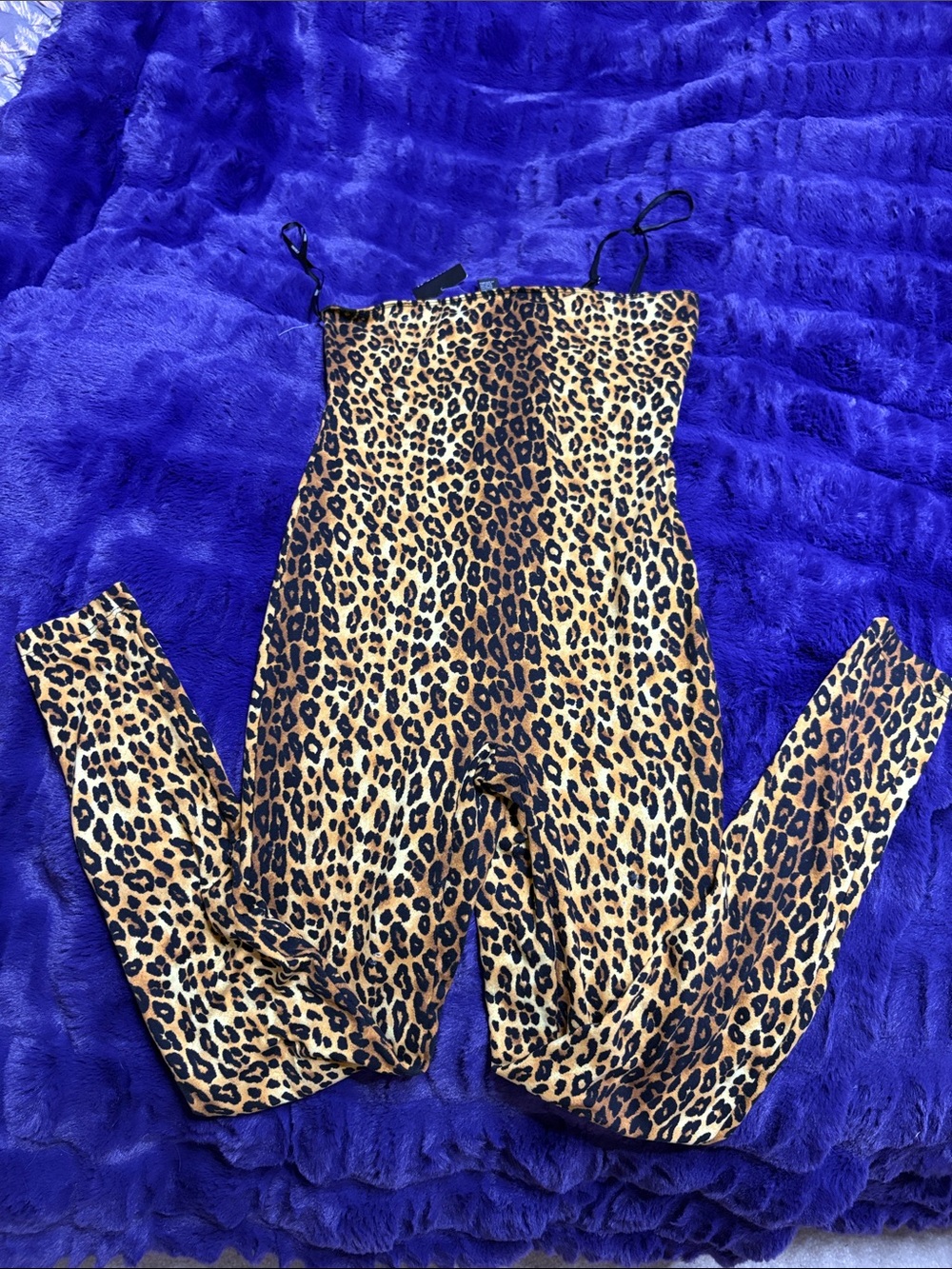 Forever 21 Leopard Print Women’s Jumpsuit - Brown Animal Print. NWT size s